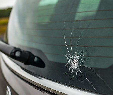 Expert Tips on Rear Windshield Replacement & Repair